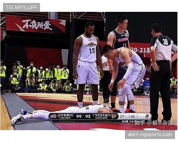 战术犯规的判罚标准与裁判应对原则详解